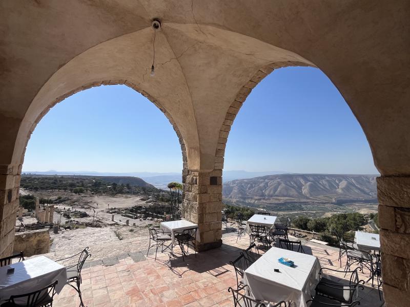 Terrasse du Resthouse à Umm Qais