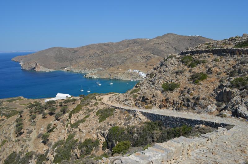 Le monopati (sentier) vers Fira et Agali