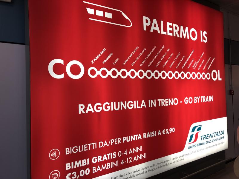 Publicité pour le train vers Palerme